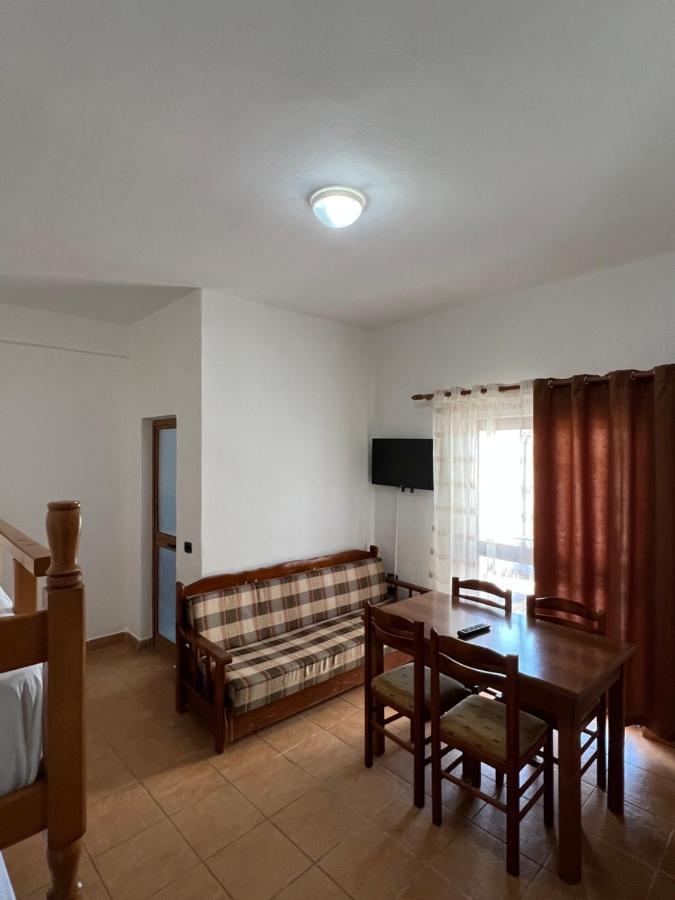 Hotel Athina Velipoje Ngoại thất bức ảnh