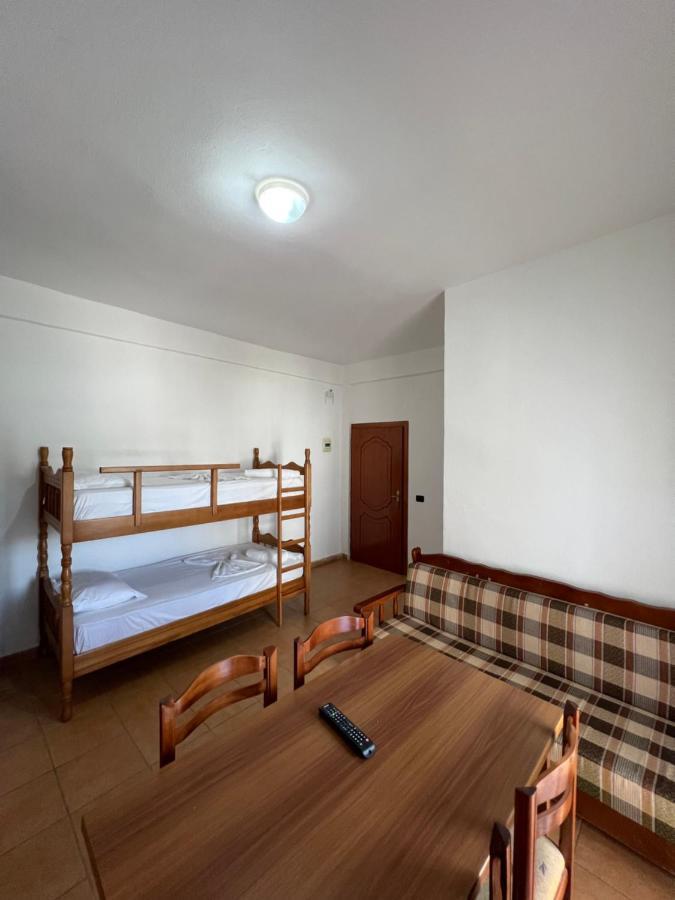 Hotel Athina Velipoje Ngoại thất bức ảnh