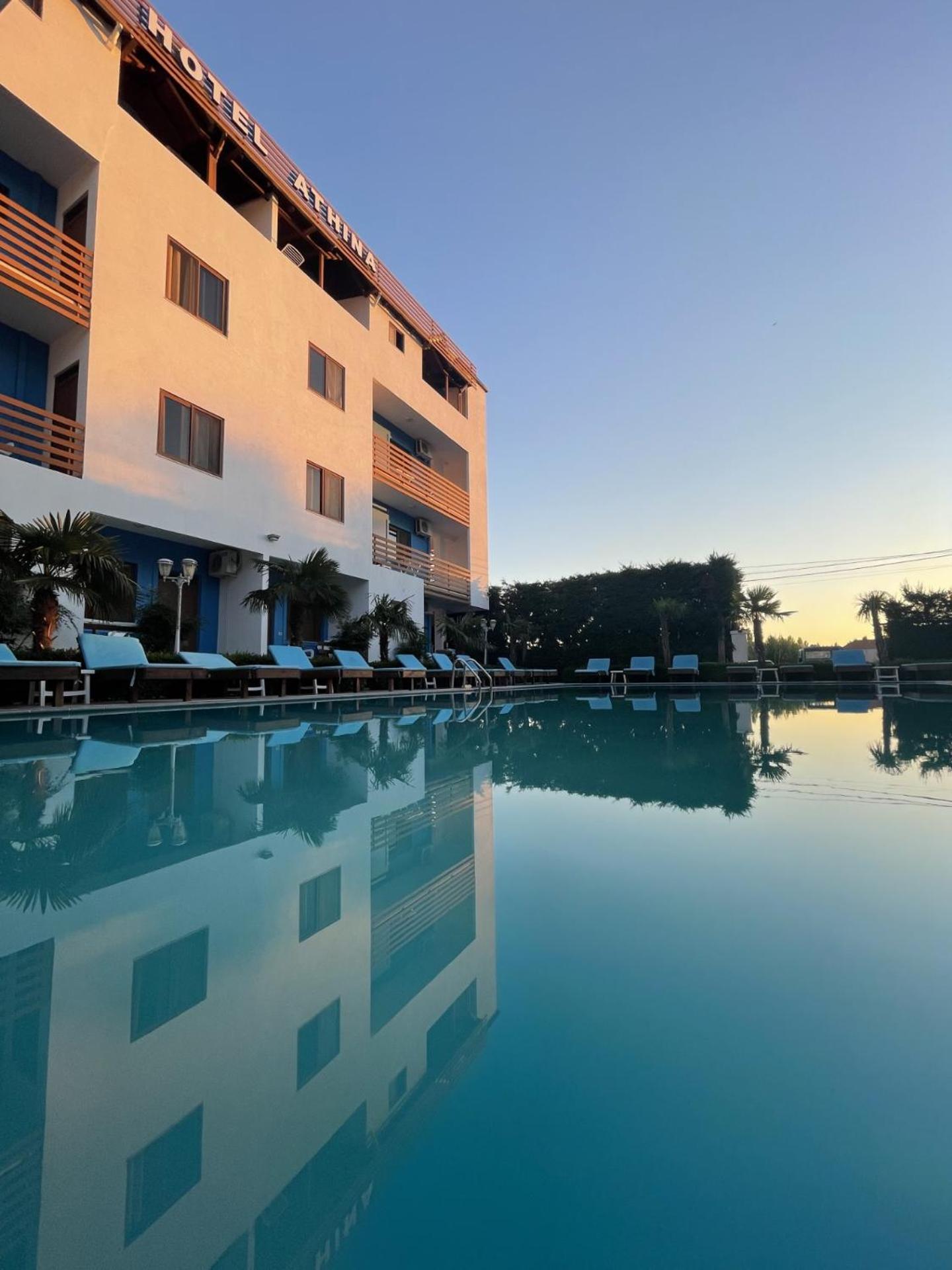 Hotel Athina Velipoje Ngoại thất bức ảnh